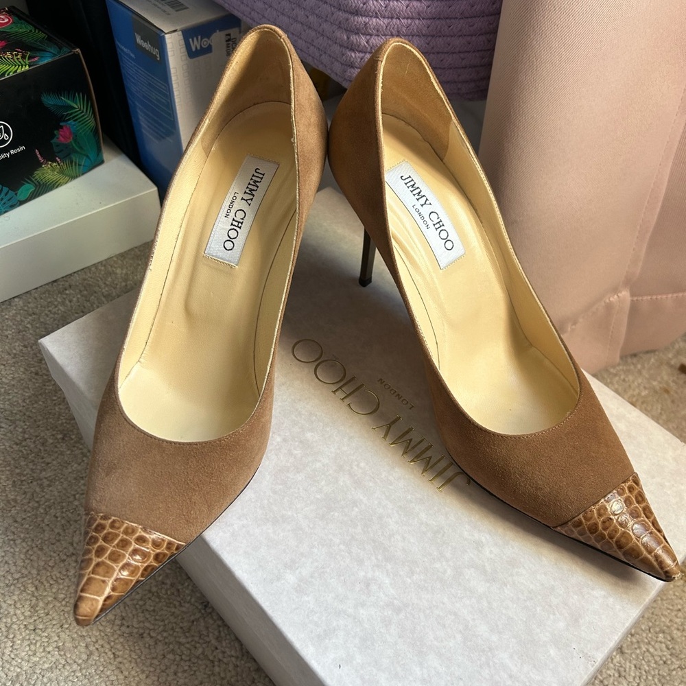 Jimmy Choo Brown Leather Heels with Sleek Silhouette